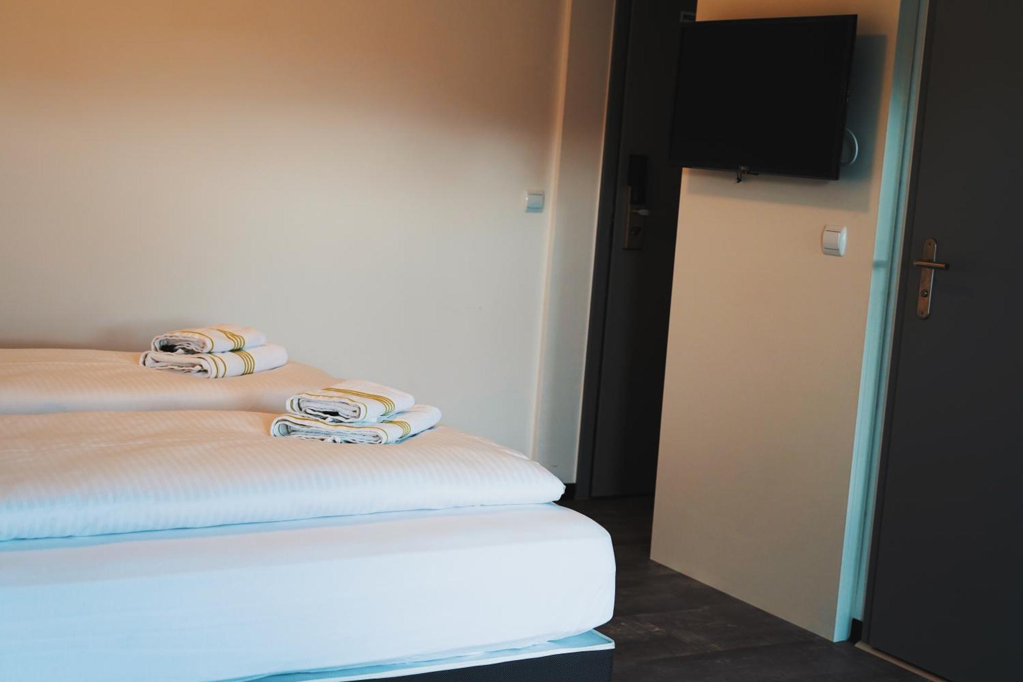 bp24 Hotel Eschweiler Zimmer foto