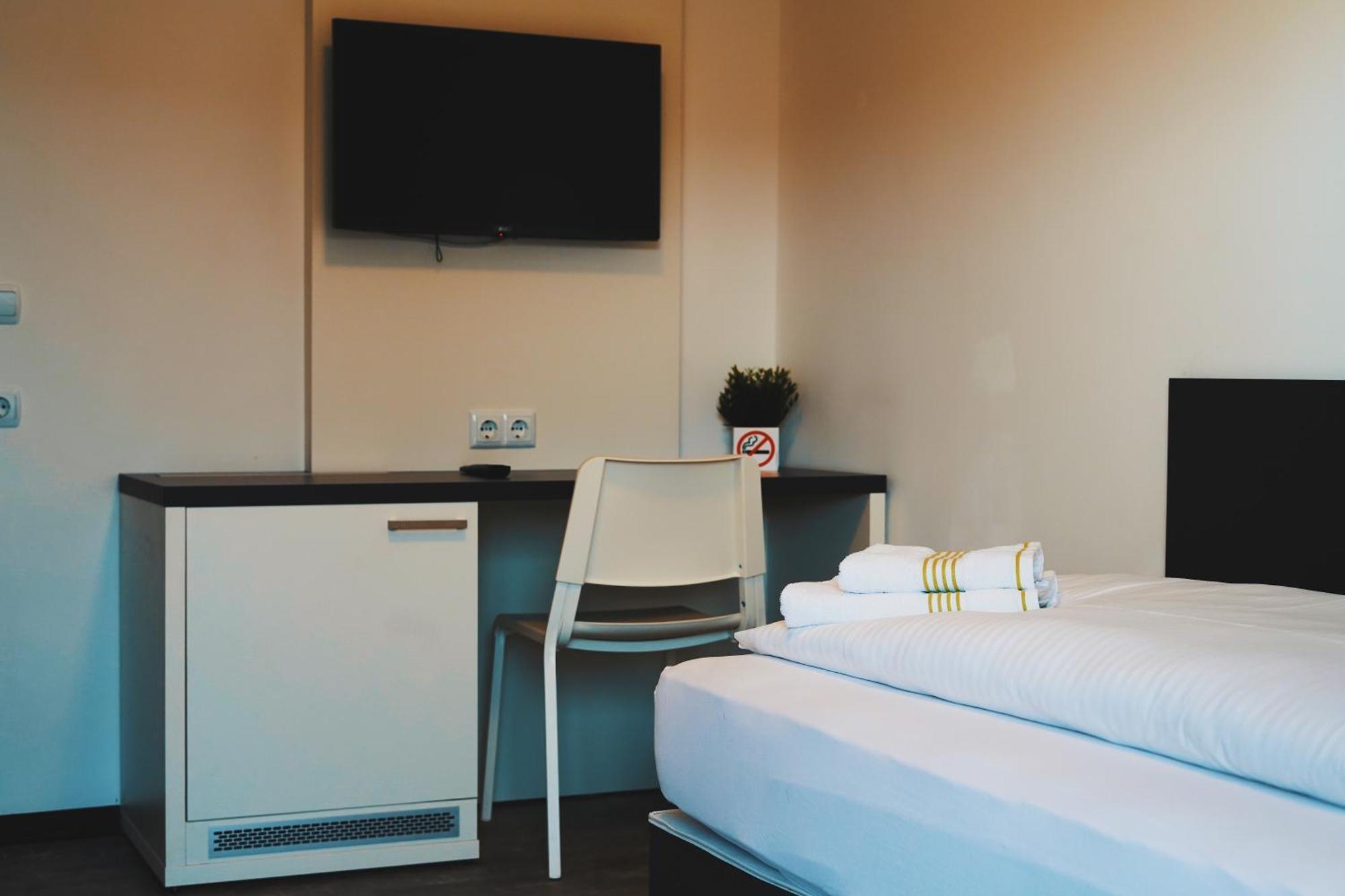 bp24 Hotel Eschweiler Zimmer foto